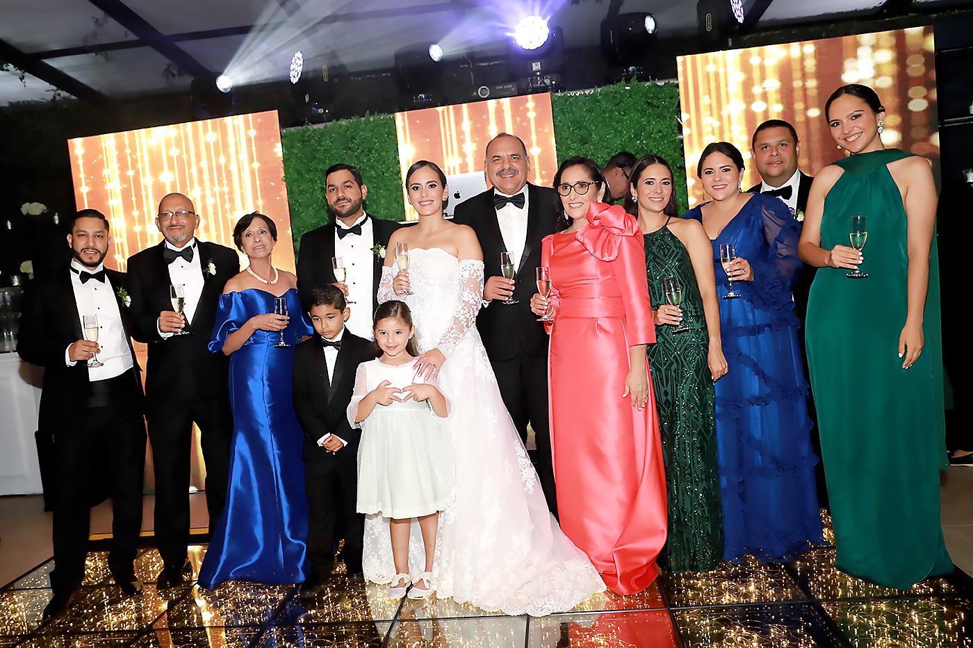 Fotogalería: La boda de Alvaro Herra y Monique Garcia-Abedrabbo