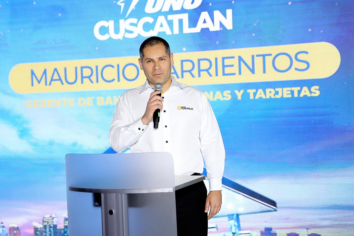 Mauricio Barrientos, Gerente de Banca de Personas y Tarjetas de Banco Cuscatlán. 
