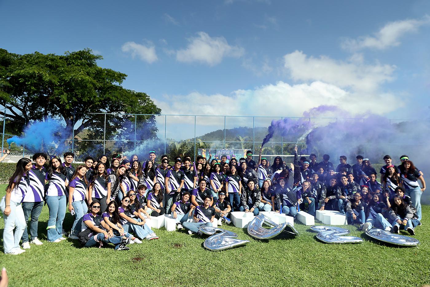 Senior Entrance 2026 de Macris School