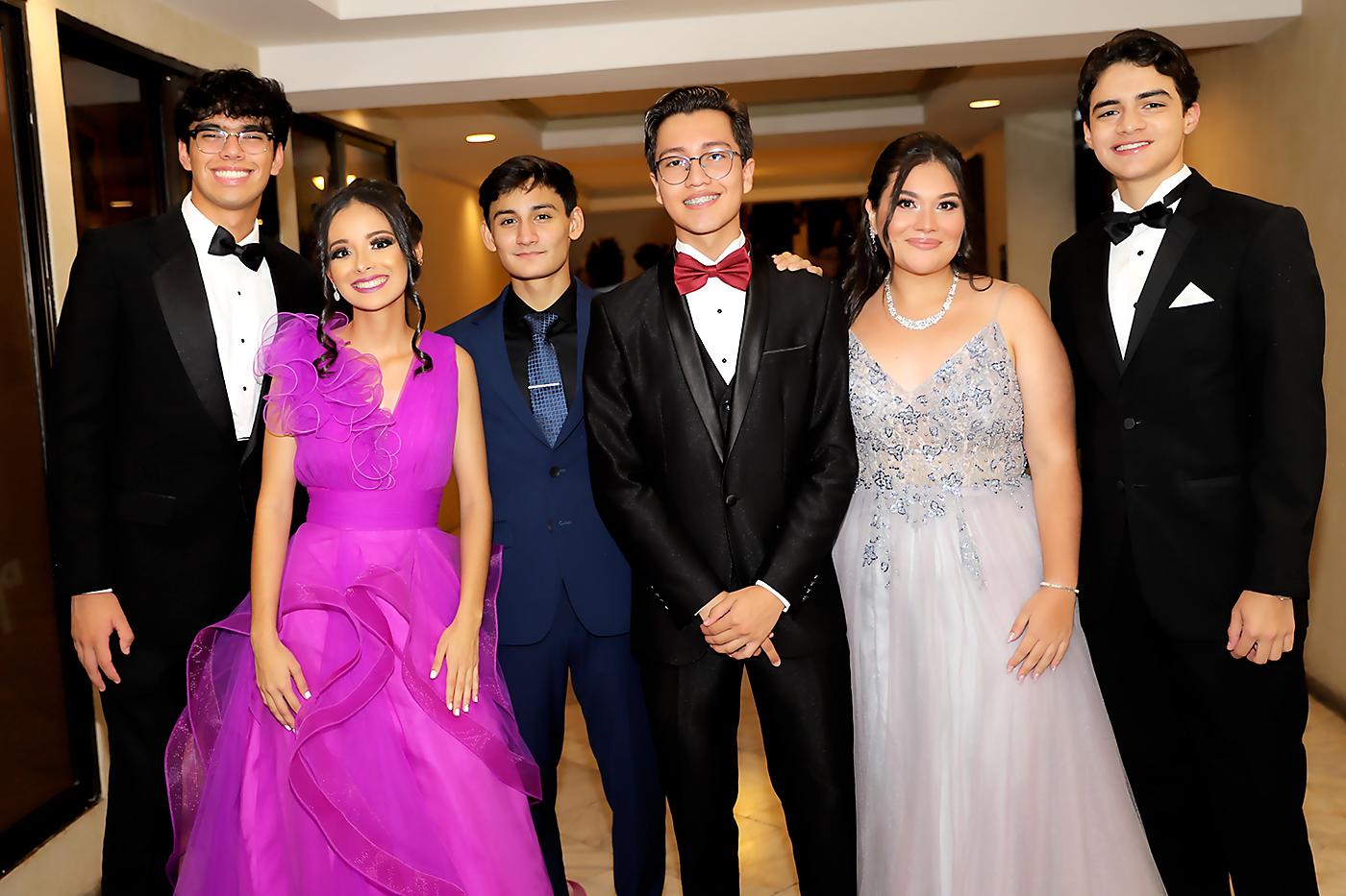 Los prom looks de los seniors 2023 de Macris School