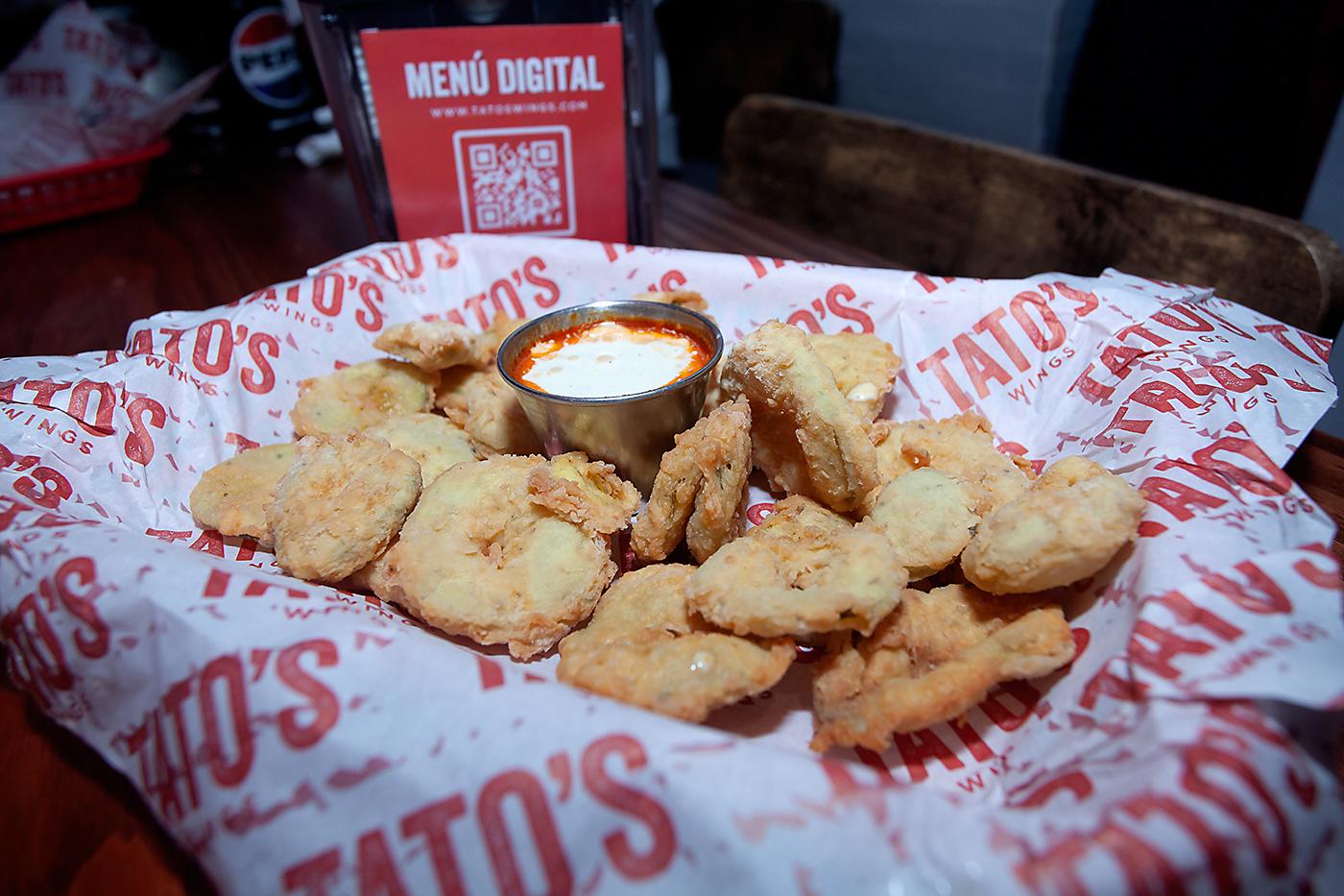 Grand opening de Tato’s Wings en Terravista Plaza