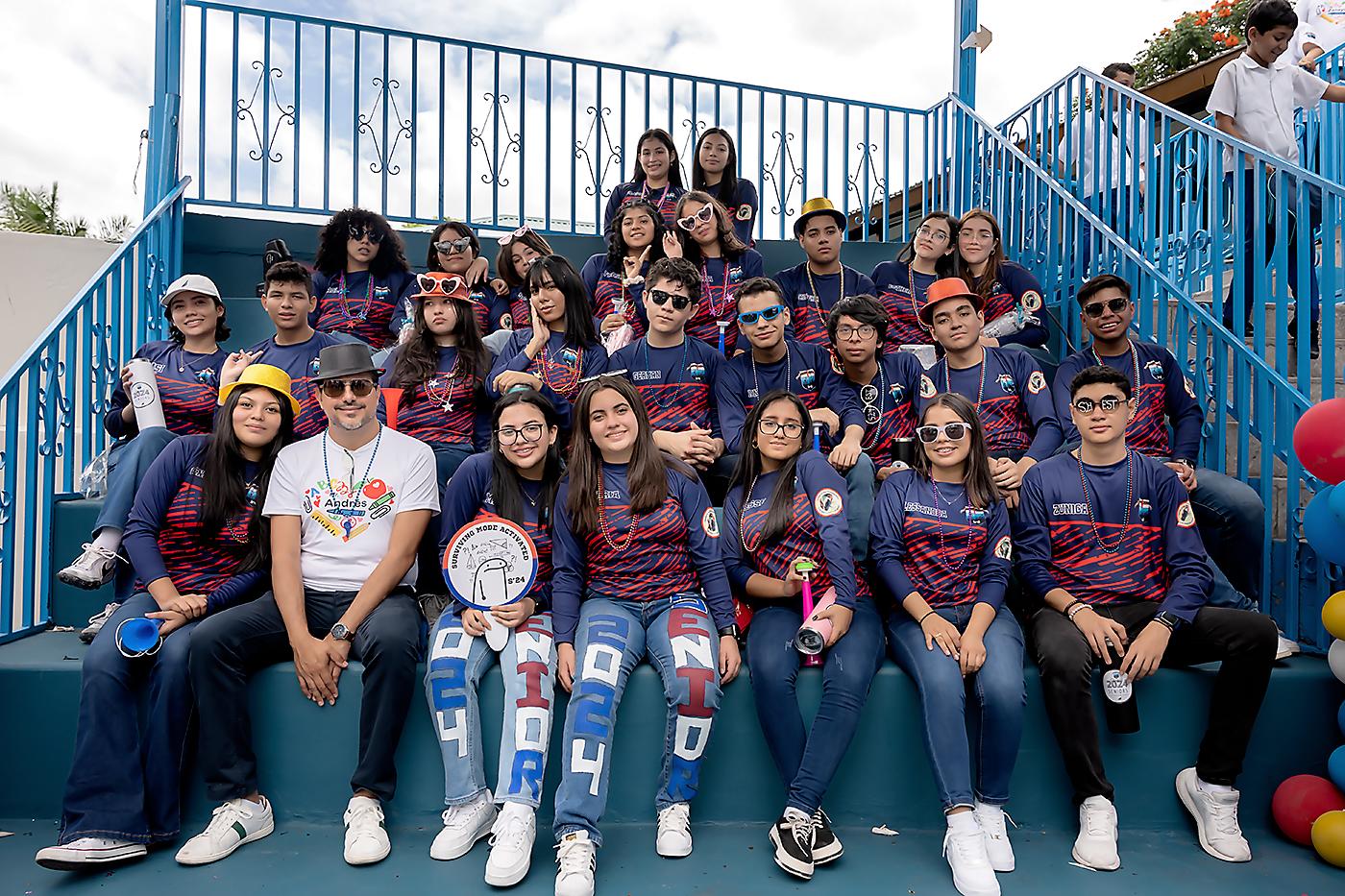 Entrance de los seniors 2024 de England School