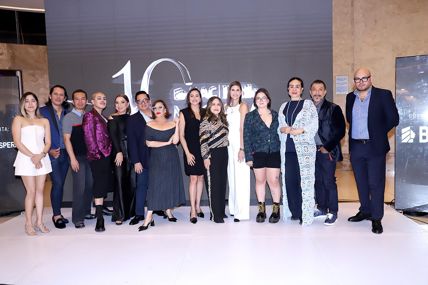 Alejandra Chang, Roberto Ramírez, Tirso Rubio, Erick Molina, Sandra Noguera, Miguel Chong, Blanca Bendeck, Valeria Ríos, Mabel Galeano, Pamela Cruz, Nadia Galeano, Luz Ernestina Mejía, Lawin Paz y Yoyo Barrientos.