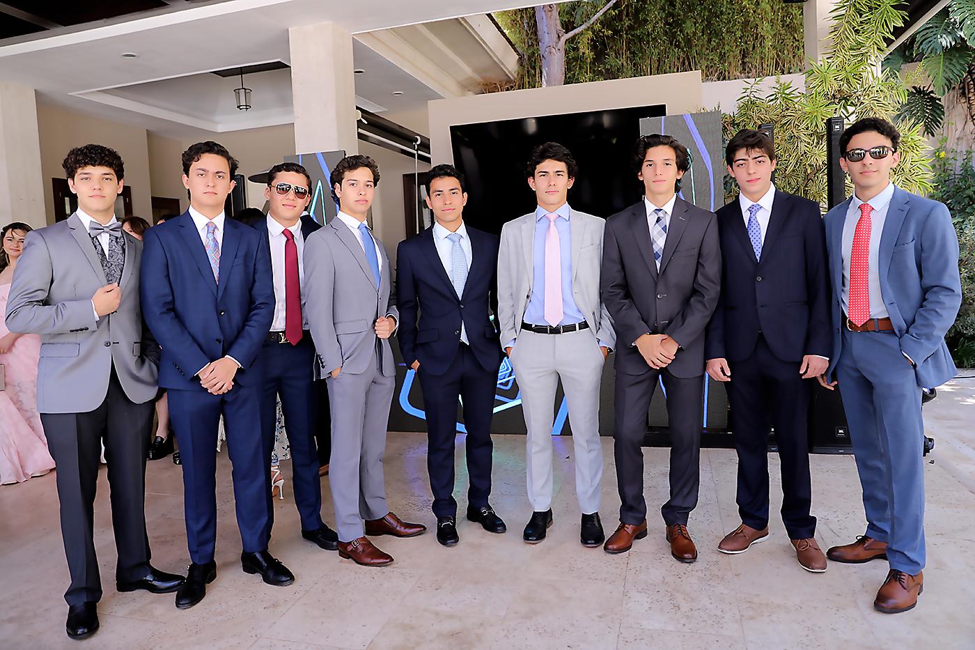 Sebastián Lobo, Enrique Enamorado, Ángel Batres, Felipe Sorto, Carlos Chinchilla, Marcelo Balsamo, César Agurcía, Alexei Rumman y Abraham Mahomar.
