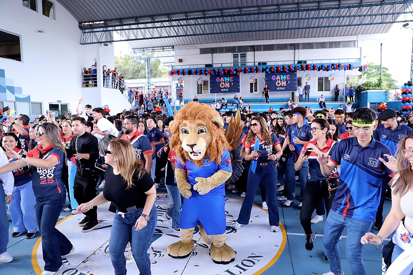 Senior Entrance 2025 de Macris School