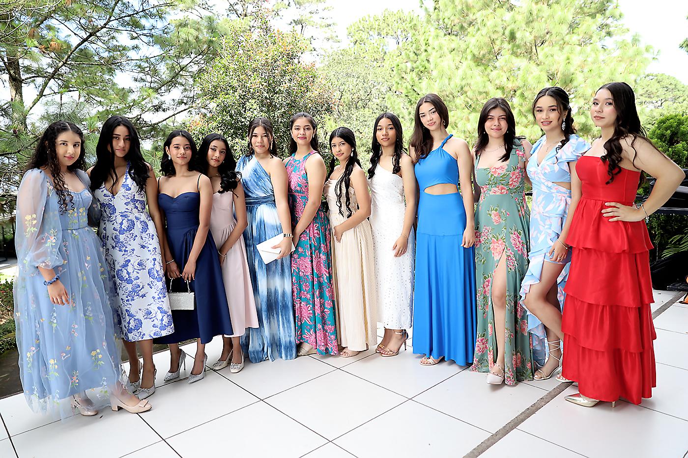 Tiara Vijil, Ana Flores, Camila Figueroa, Valentina Figueroa, Arianna Pagoaga, Krizia Herrera, Rebeca Montoya, Mya Pérez, Natalia Chirinos, Paula Rodriguez, Andrea Barralaga, Andrea Oyuela