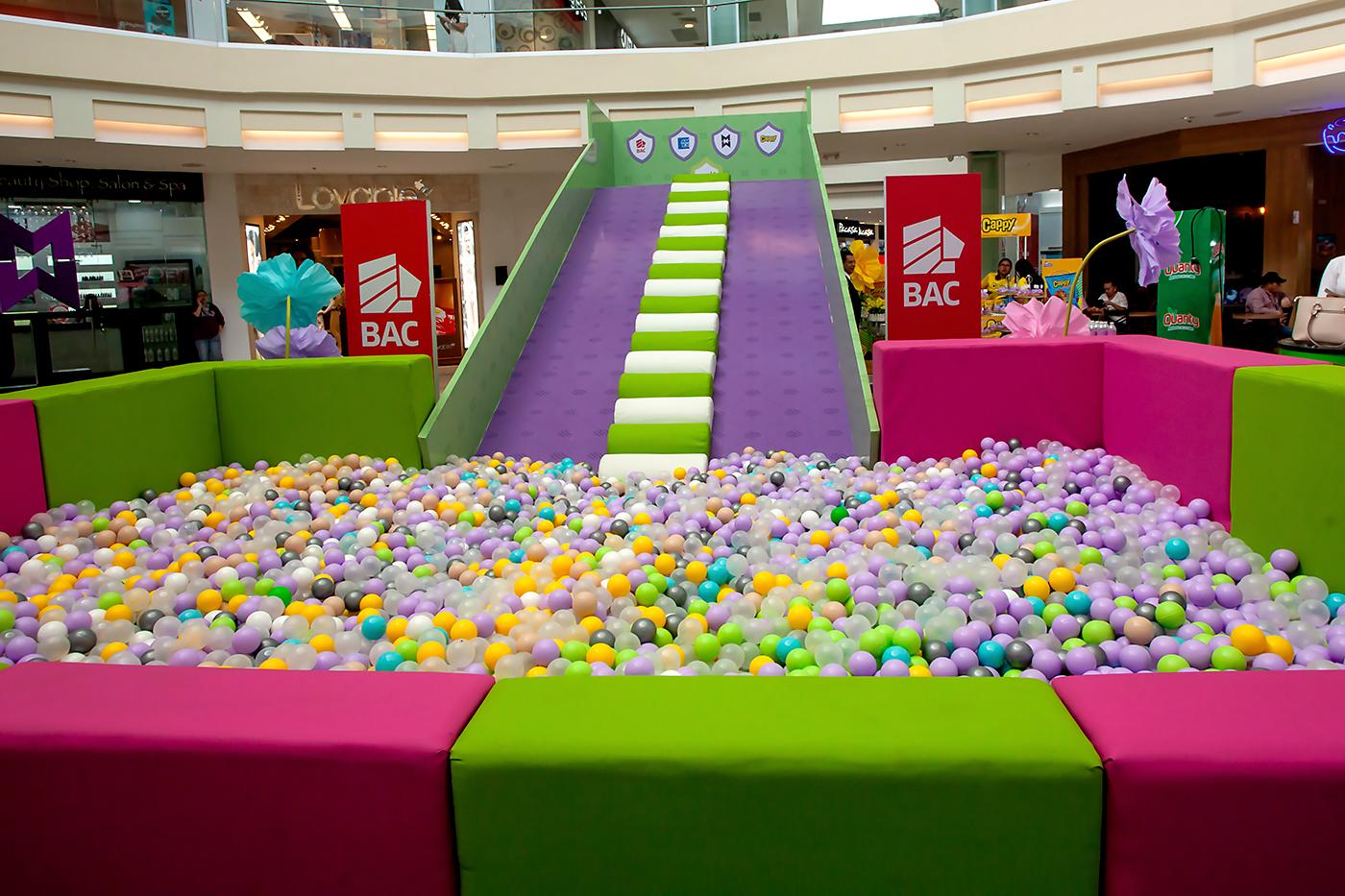 Piscina de pelotas.