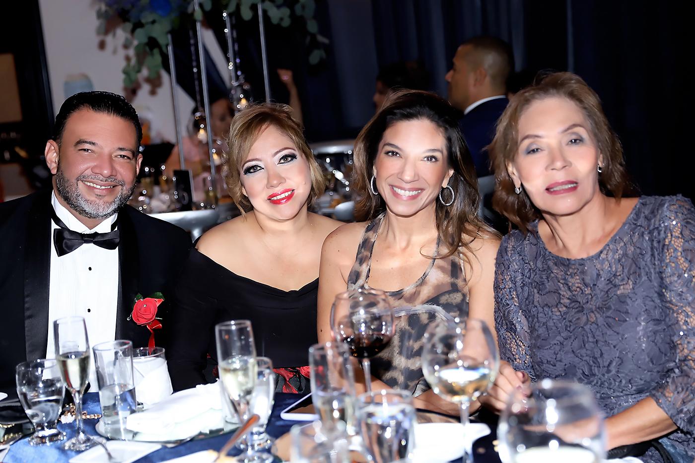 Fiesta de la prom 2024 de La Estancia School
