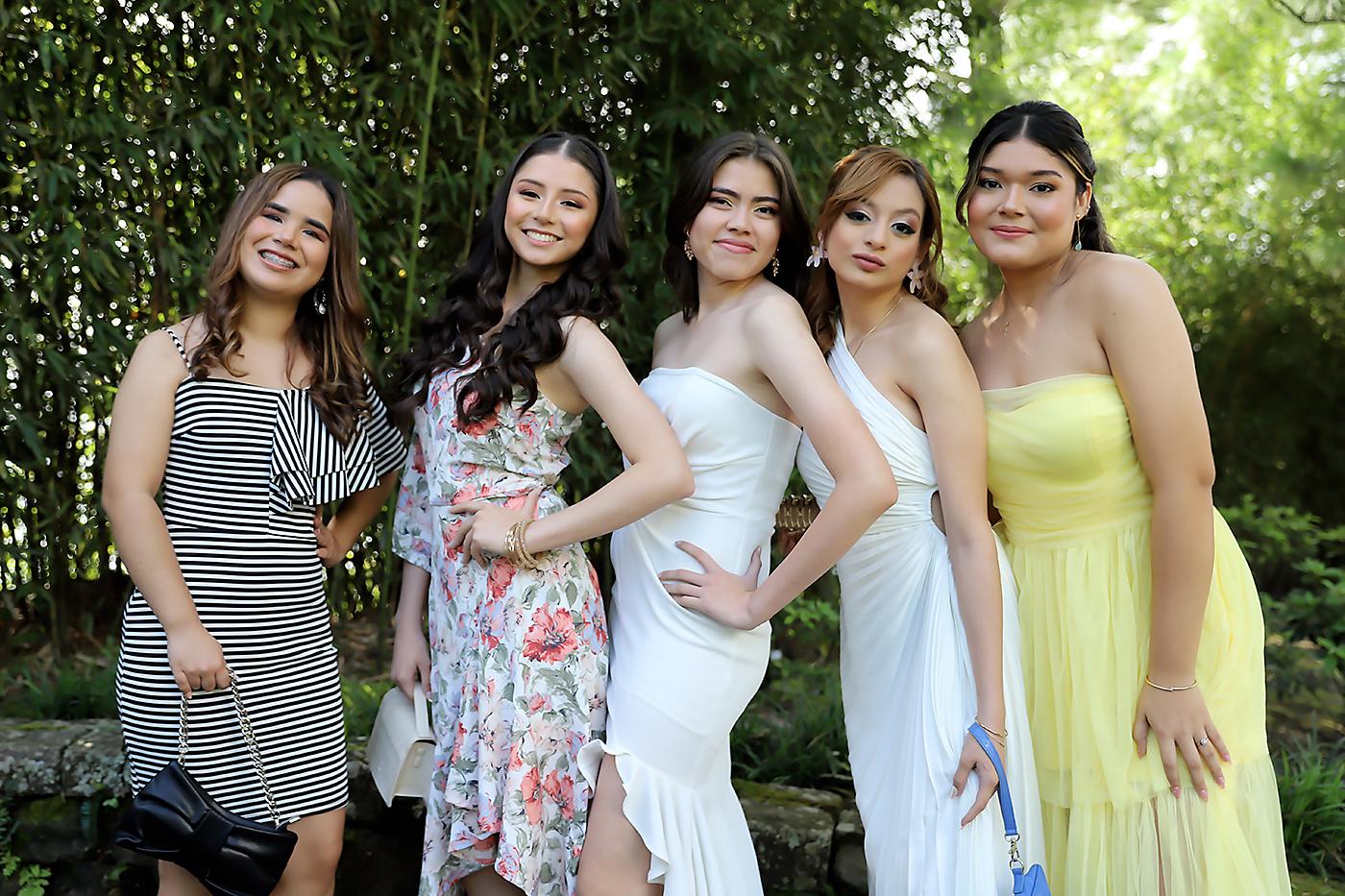 Nazareth Fajardo, Andrea Bautista, Avril Velásquez, Katherine Rosales y Marisabella Albir