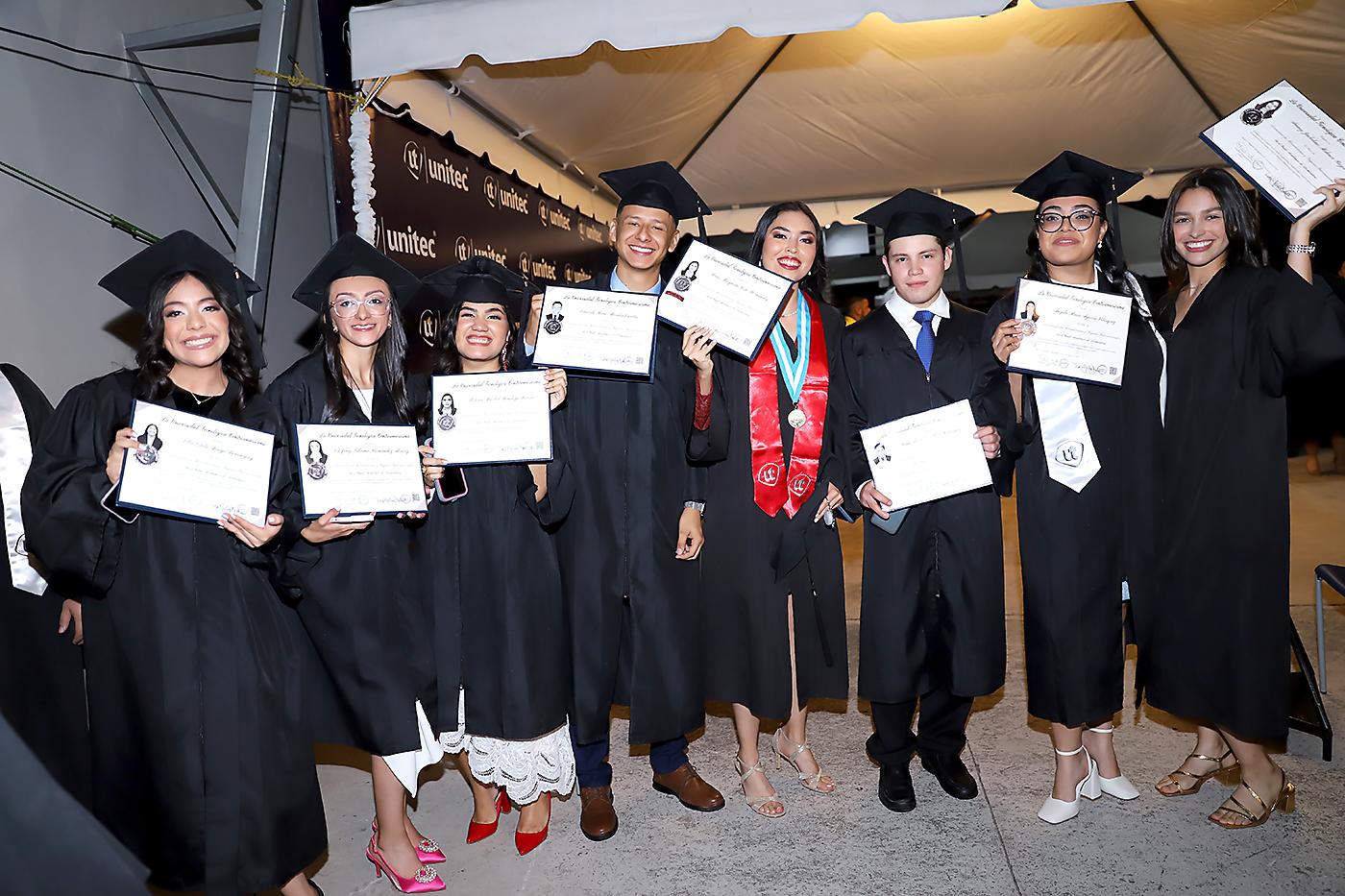 Graduaciones de Pregrado UNITEC TGU 2024