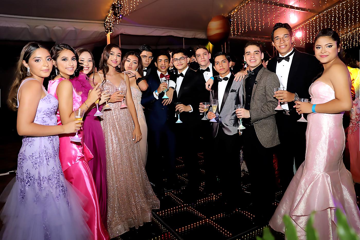 María Fernanda Lanza, Gabriela Moncada, Marcela Portillo, Andrea Aceituno, Paulina Flores, Fernando Aguilar , Daniel Reyes, Saúl Aguilar, Leonardo Wildt, Eduardo Sarmiento, José Quiñonez, Cristian Sauceda y Nahomy Fernández