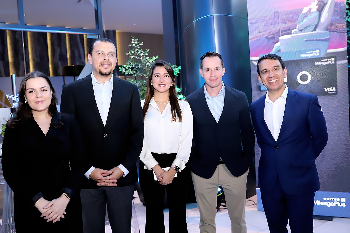 Nicol Molina, Allan Castillo, Elena Pineda, Alberto Burgos y Eurípides Calix.
