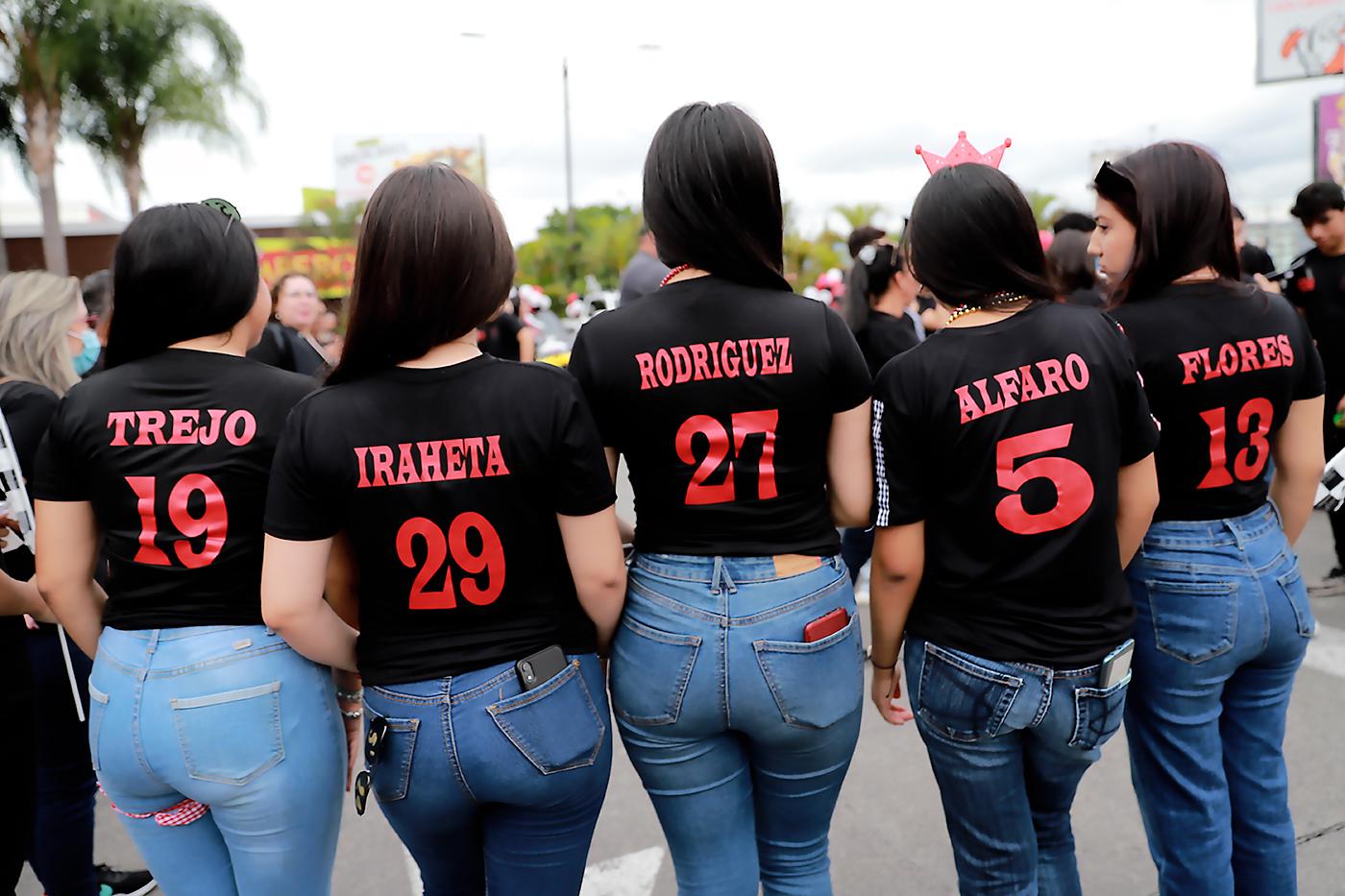 Entrance de los Senior 2024 de la Hillcrest School