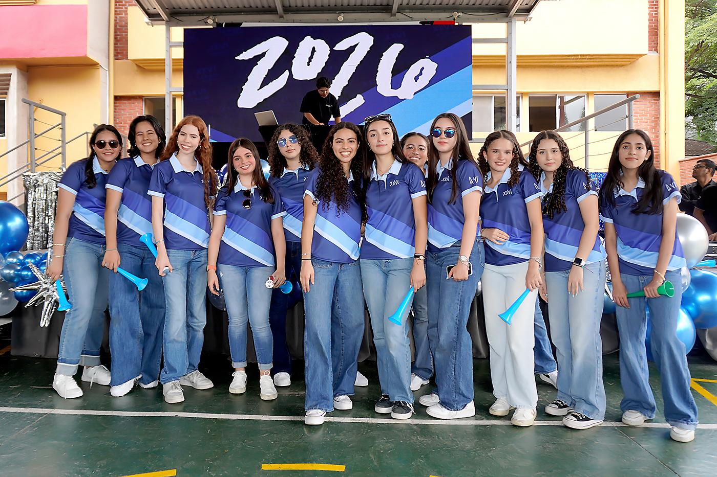 Seniors 2026 de Antares Bilingual School.