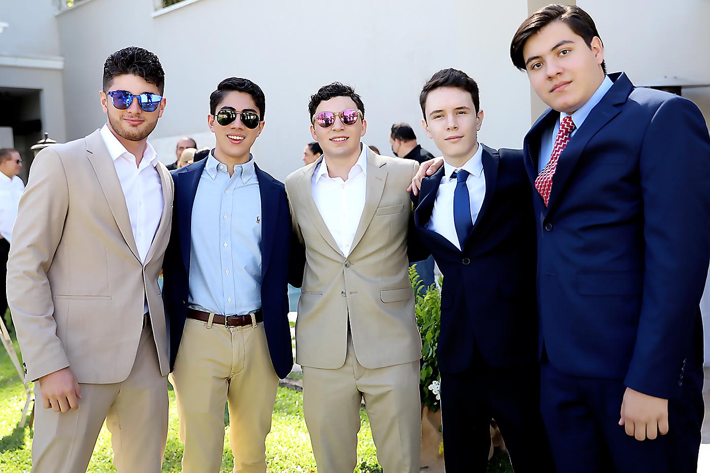 Sebastián Ulloa, Gustavo Zuniga, Ricardo Chávez, Alberto Flores y David Andino