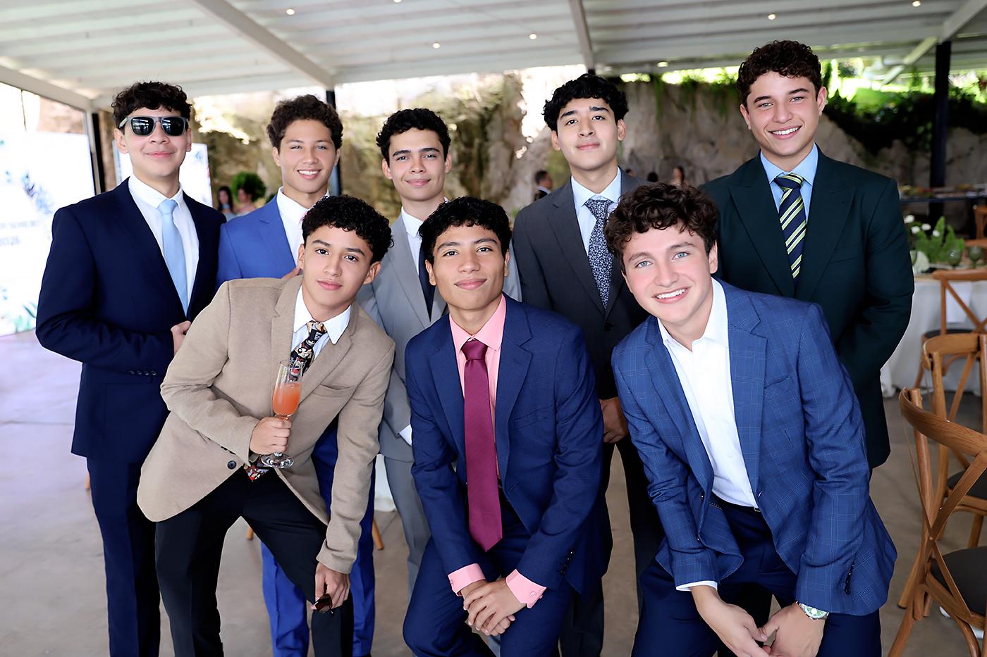 Andrés Galo, Gabriel Pedraza, Alex Hernández, Sebastián Kafati, Jorge Rodríguez, Fernando Rosales, Ernesto Castro y Alejandro Domínguez. Andrés Galo, Gabriel Pedraza, Alex Hernández, Sebastián Kafati, Jorge Rodríguez, Fernando Rosales, Ernesto Castro y Alejandro Domínguez.