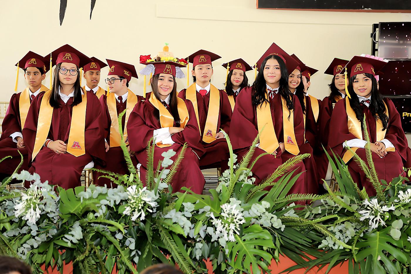 Graduación 2024 de Mayan School