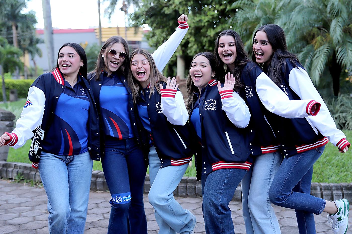 Senior Entrance 2025 de Macris School