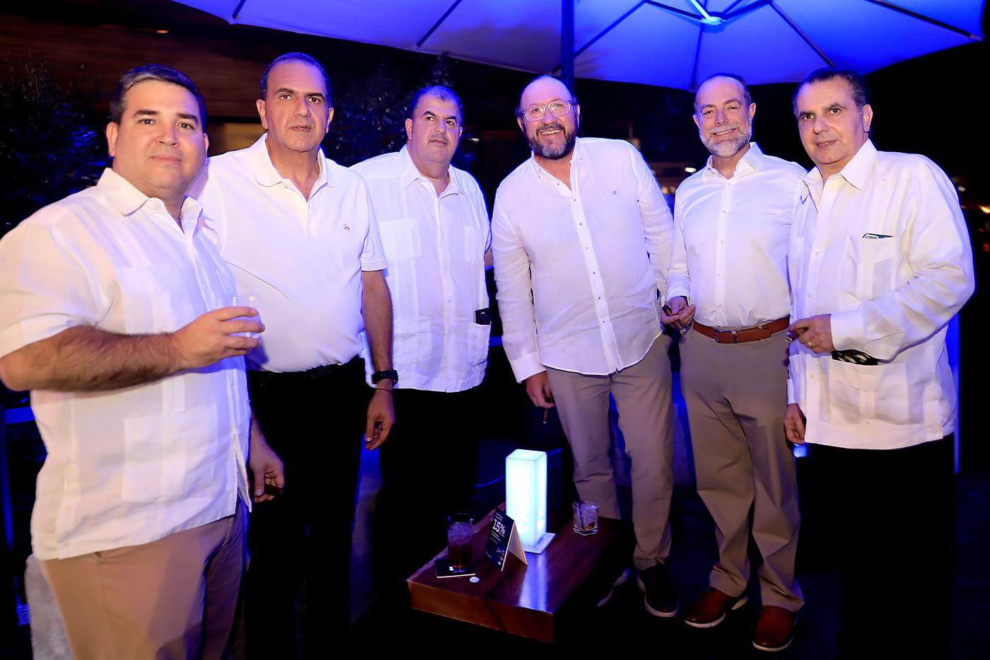 White Party Cigar Night: La exclusiva fiesta de Banco Ficohsa en Tegucigalpa