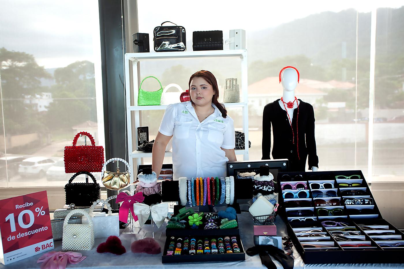 Keren, representante de la marca Caela.