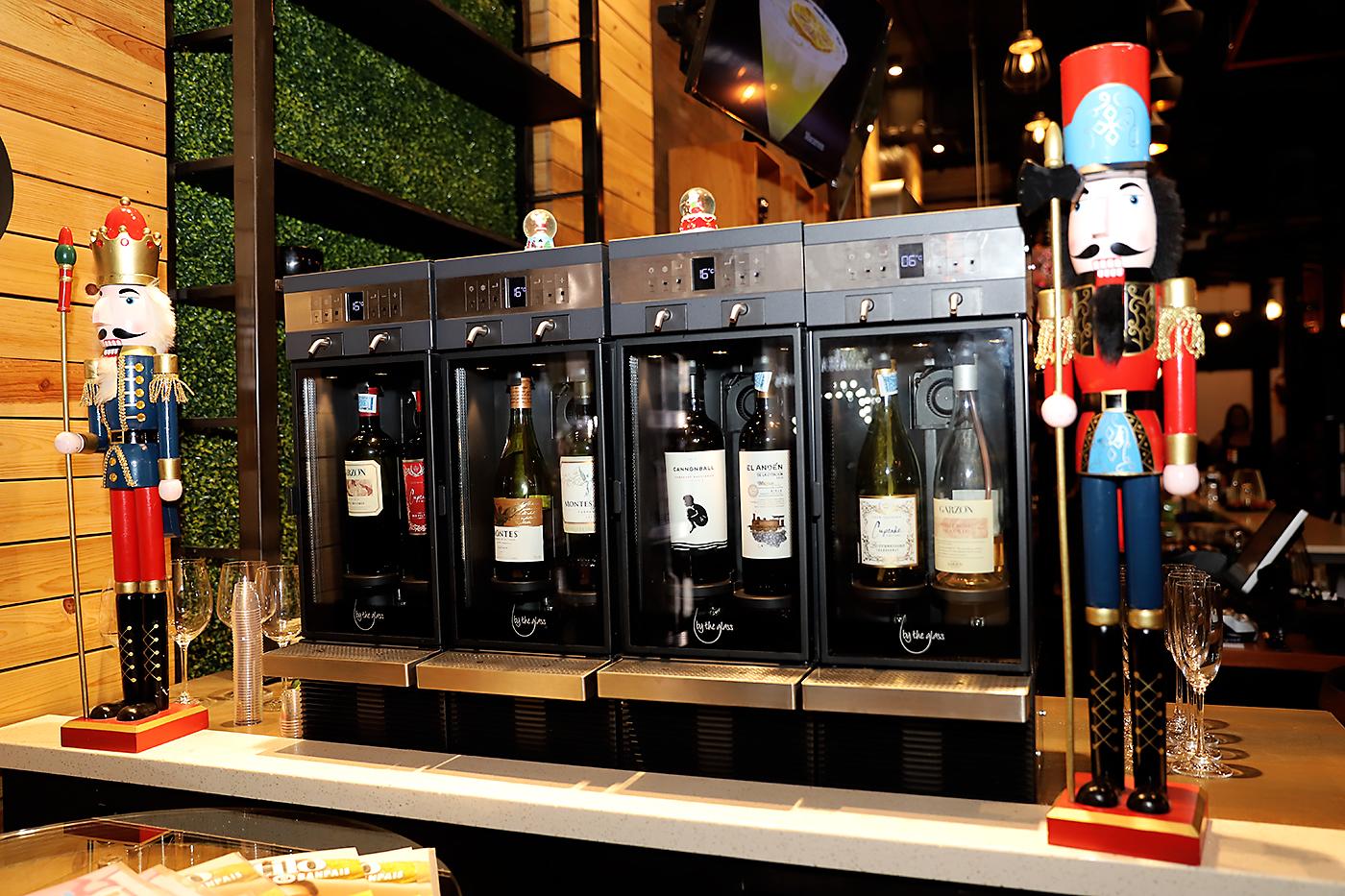 Así fue el evento “Merry Wine Night”