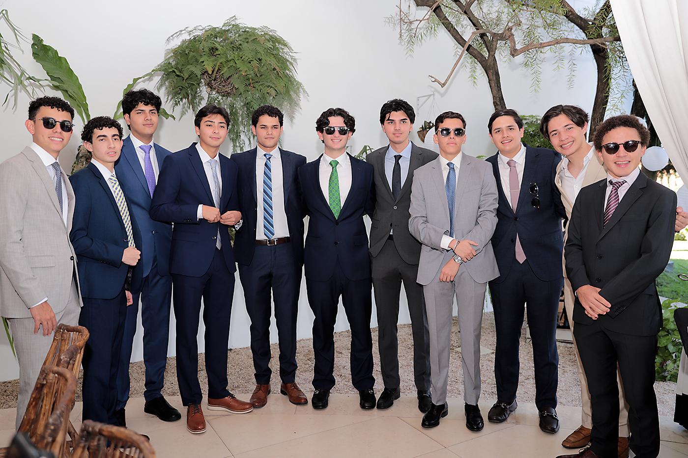 Seniors 2025.