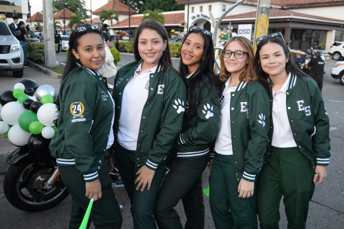 Daphne Padilla, Jackie Cálix, Valeria Sevilla, Sara Alvarenga y Andrea Rápalo.