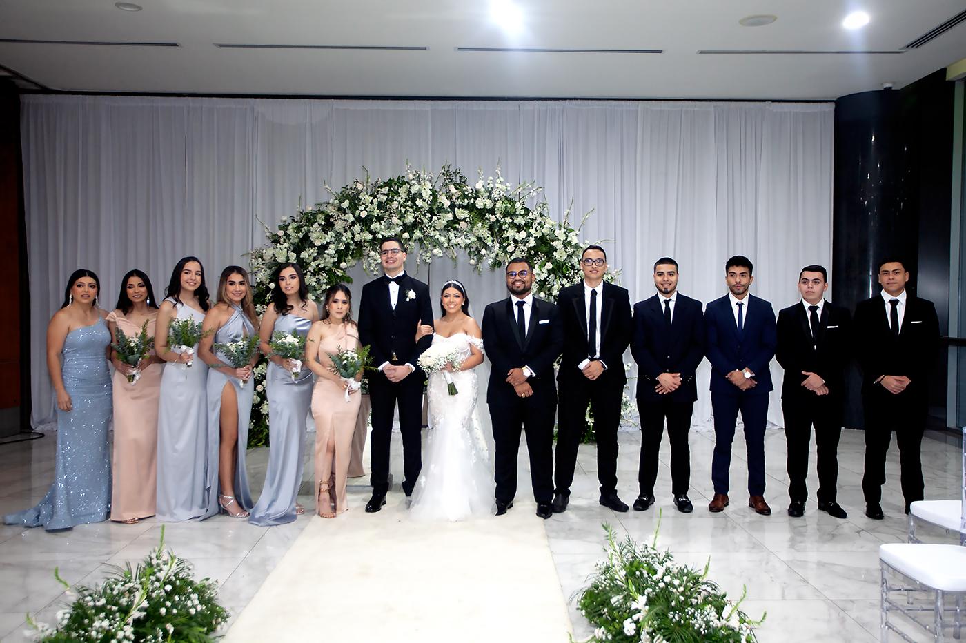 Claudia Figueroa, Jennifer Morel, Ligia Meraz, Keylin Schrunder, Maria Fernanda Meraz, Lidia Caballero, Carlos Meraz, Anahi Figueroa, Óseas Hernandez, Norman Pineda, David Méraz, Raúl Méraz, Eduardo Figueroa y Jonathan Altamirano.