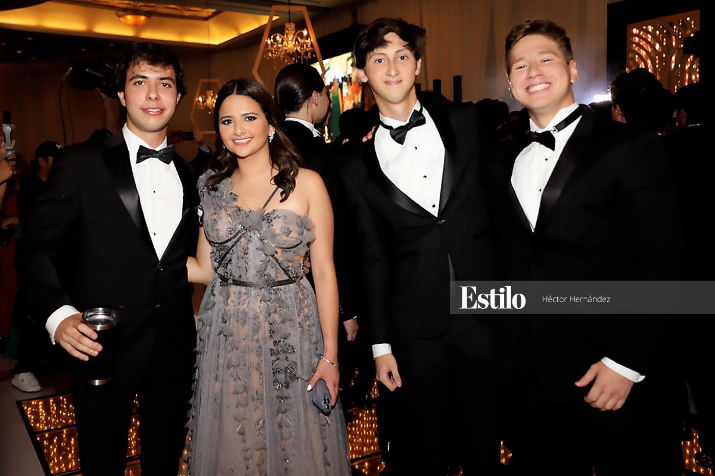 José Pablo Rivera, Alexia Marie, Hans Frederick y Stefan Alexander Lagunes 