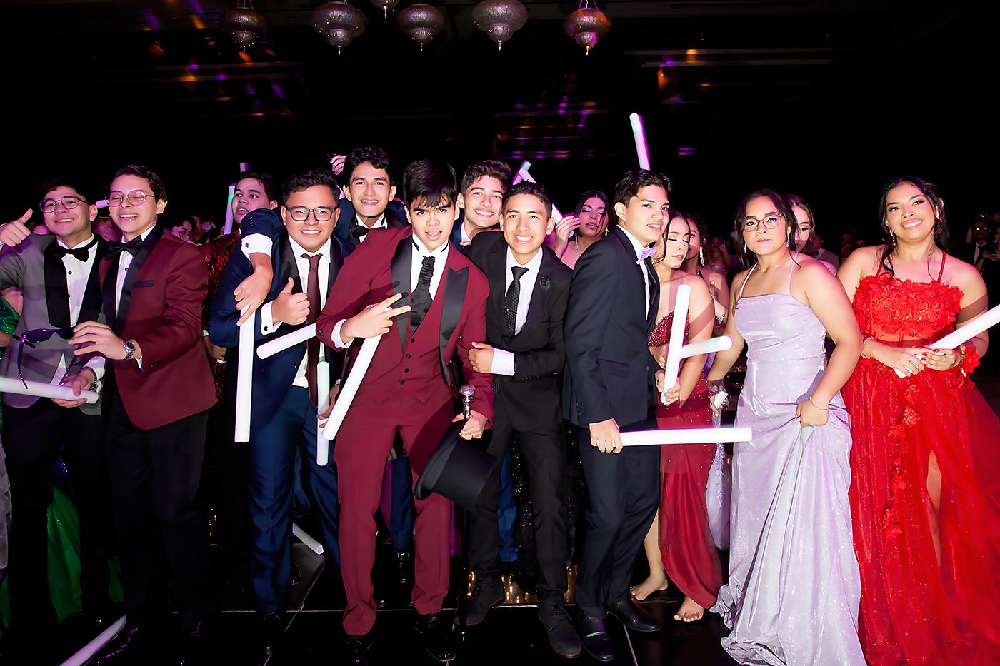 Fiesta de la prom 2024 de Kiddy Kat &amp; Morazzanni
