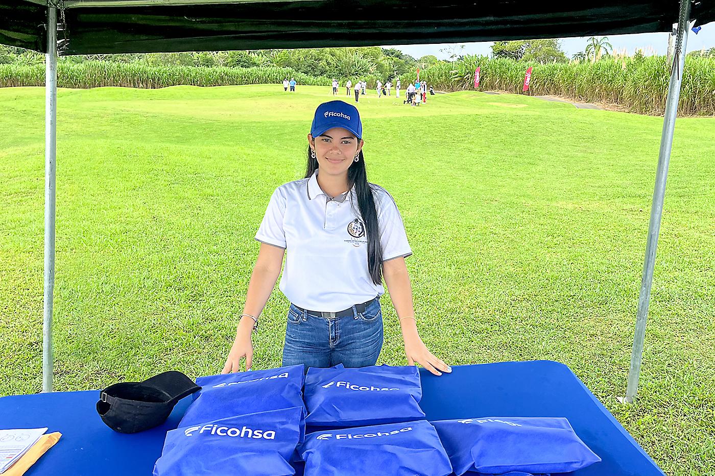 Imágenes de la nueva jornada del Torneo de Golf en Indura