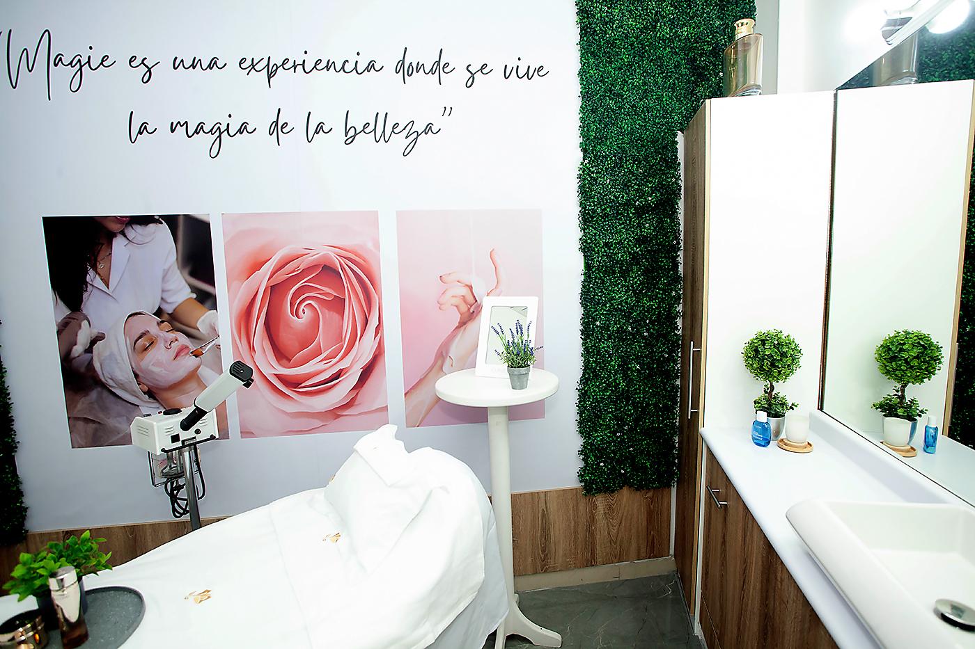 Así luce la renovada y amplia tienda de Perfumería Magie en Multiplaza