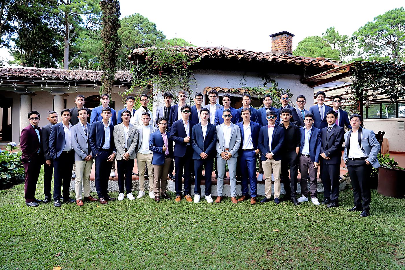 Brunch de los Senior 2023 de la Estancia School