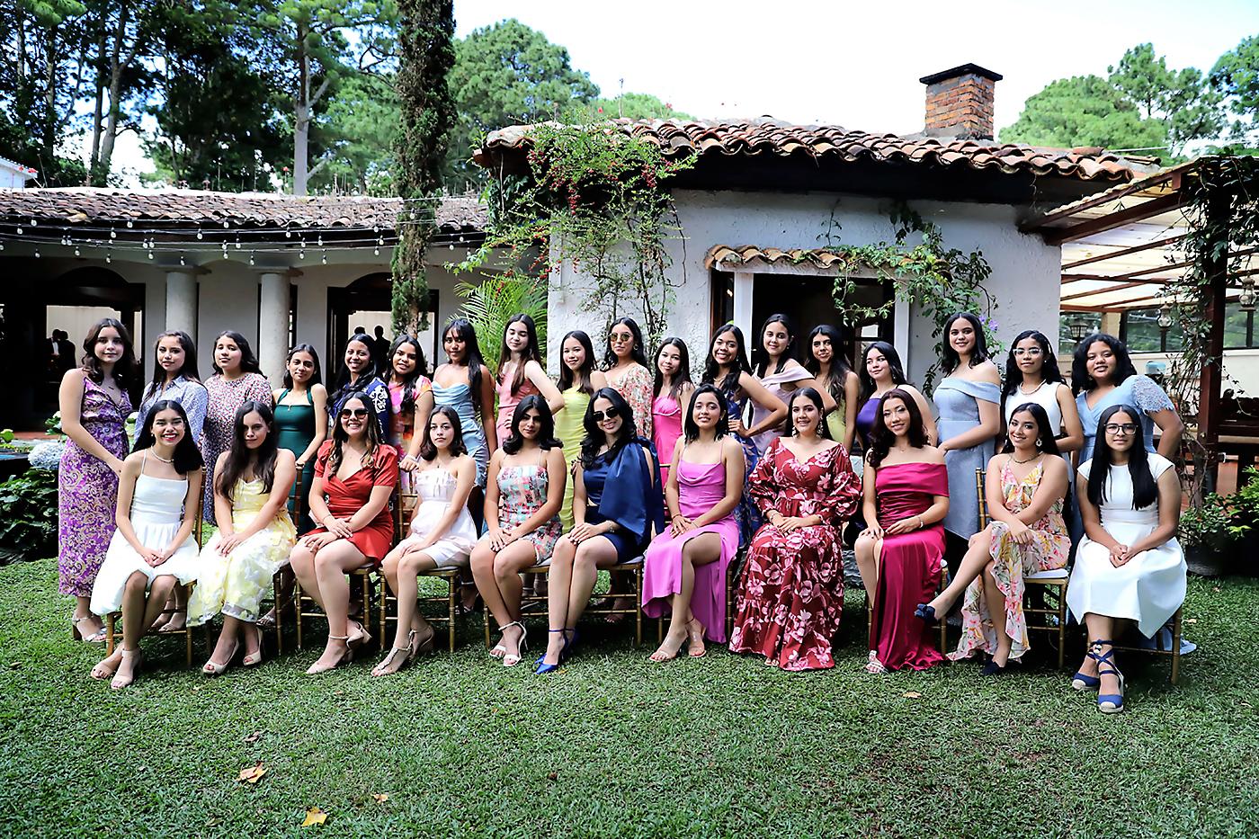 Brunch de los Senior 2023 de la Estancia School