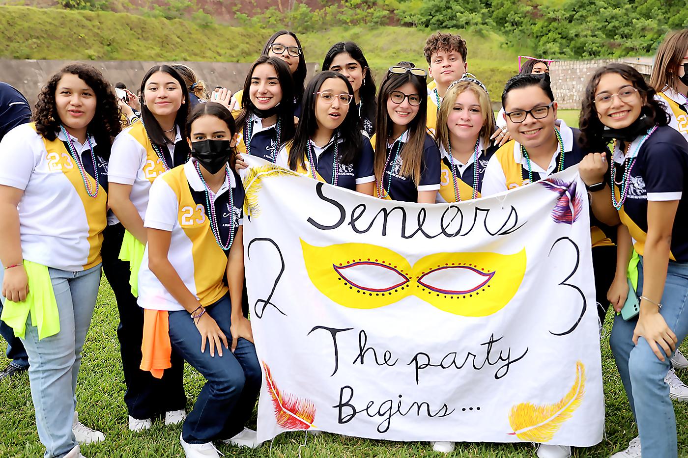 Mía Flores, Ashlee García, Isabella Bueso, Stella Turcios, Ana Lucía Fuentes, Arianne Muñoz, Daniela Rivera, Liliam Jemio, Andrea Cruz, Iker Salinas, Francisco Ordóñez y Valeria Pineda