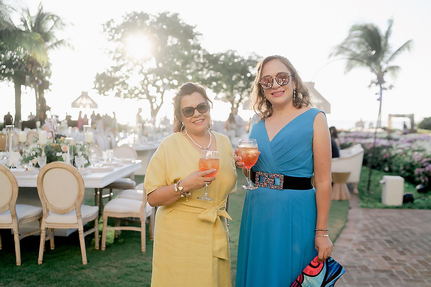 Edda Espinal y Carolina Varela