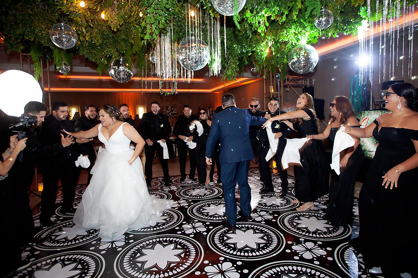 Boda Hipp Yanes