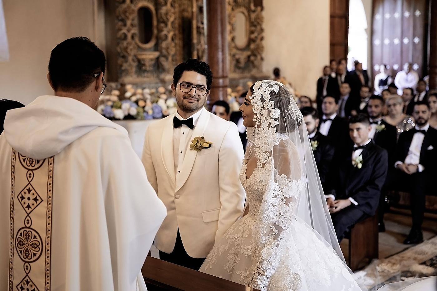 La boda religiosa de Ivonne Mayorga y David Hércules