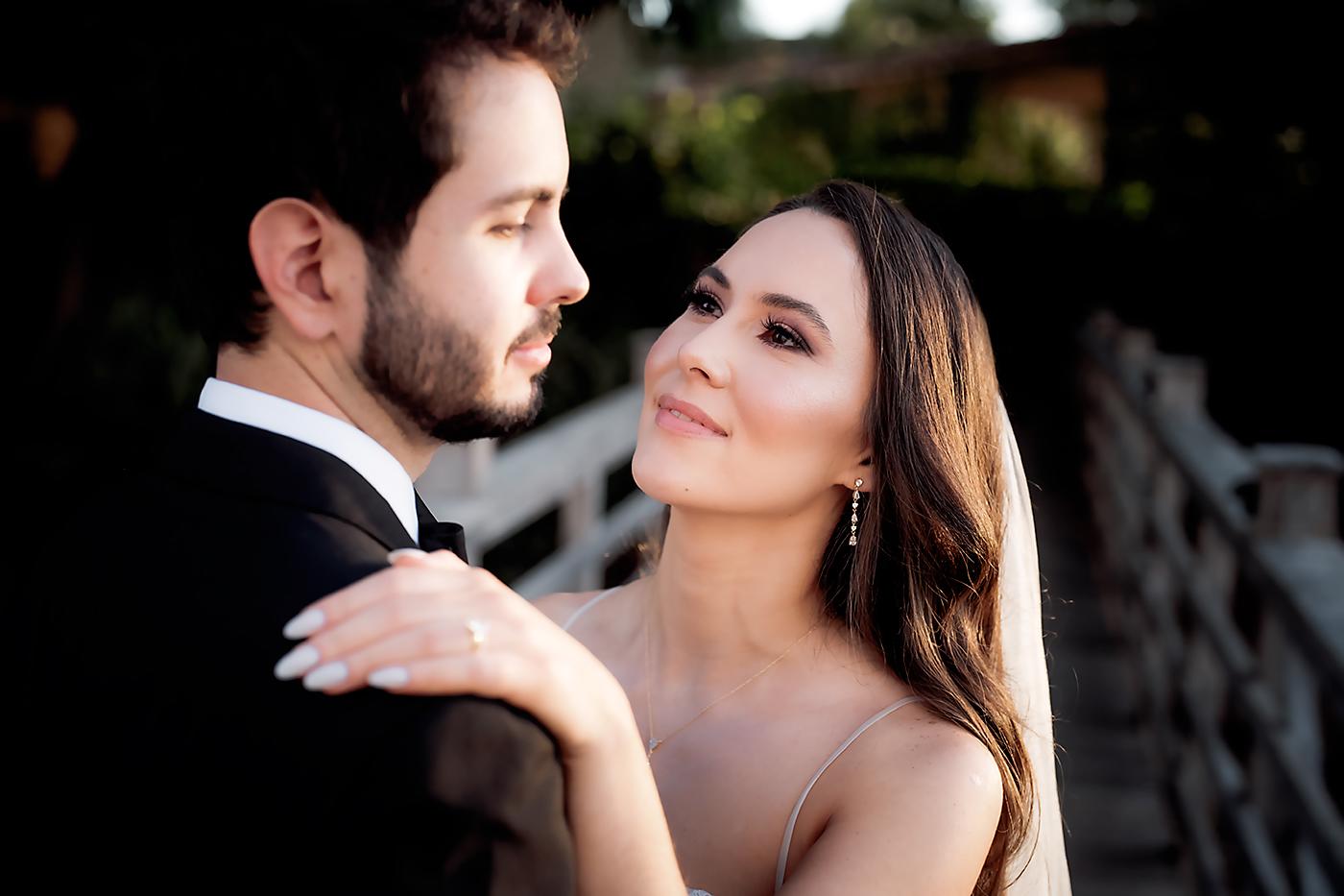 Barney y Victoria se unieron en matrimonio despues de nueve años de noviazgo