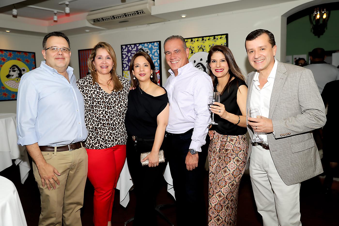 Juancarlos Eguigurems y Beatriz Orellana de Eguigurems, Rafael Aguirre y Rosalpina Rodríguez de Aguirre, Mauricio Alpizar y Celia Argüello de Alpízar