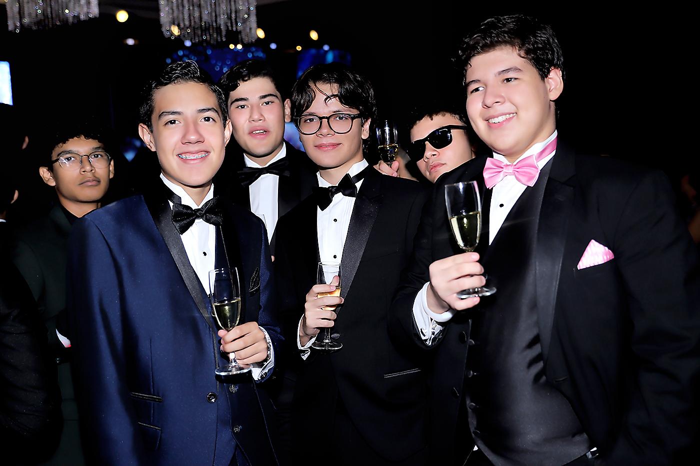 Fiesta de la prom 2024 de La Estancia School