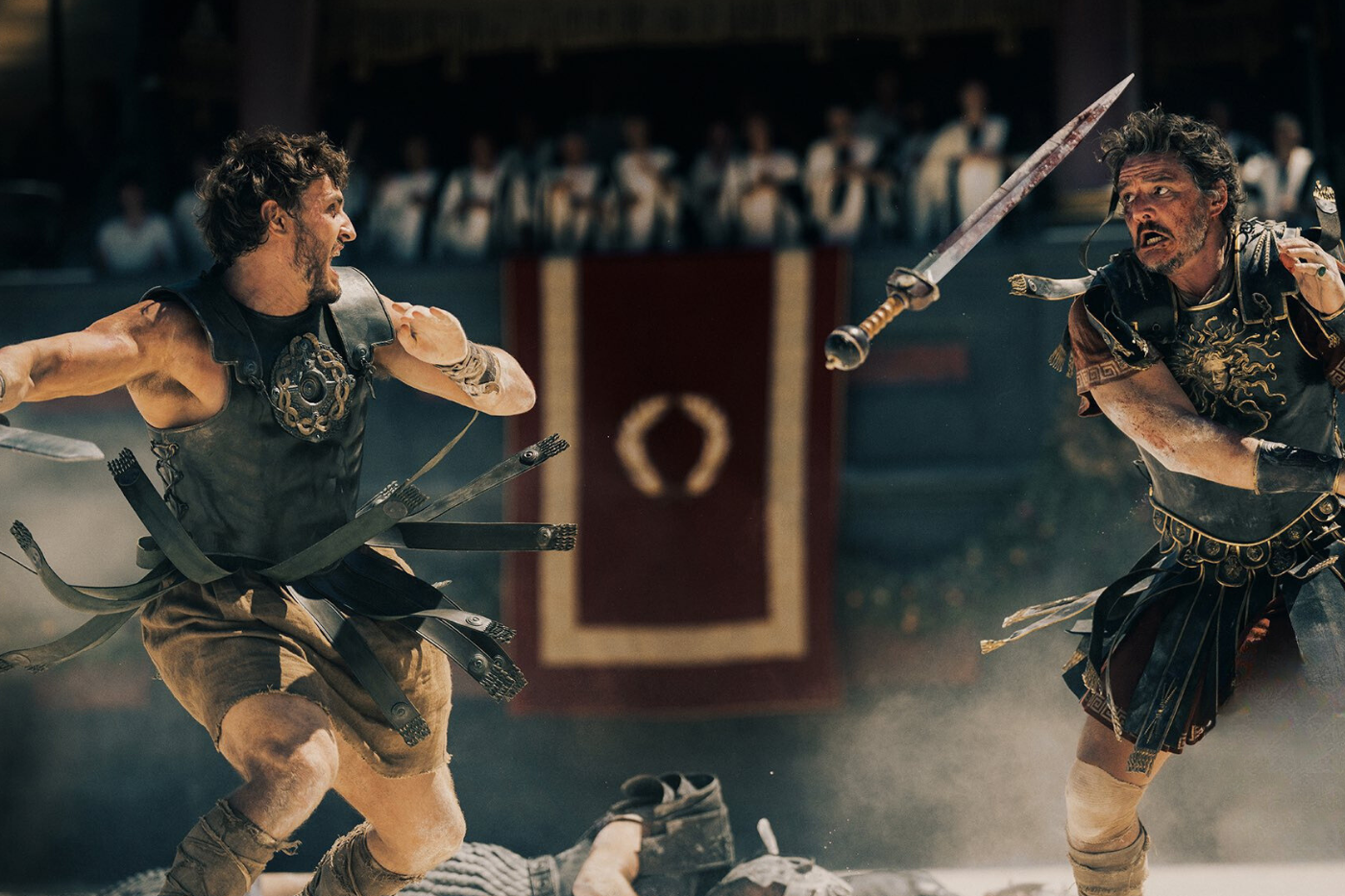 Gladiador II promete expandir y profundizar el universo de la original. Con un elenco estelar y la visión inigualable de Ridley Scott, esta secuela aspira a ser tan épica y emotiva como el clásico original.