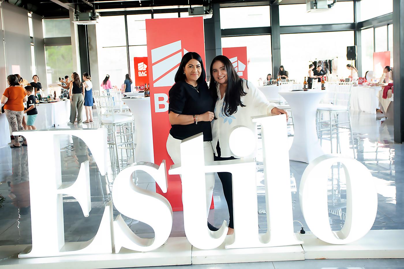 Aracely Díaz y Diana Martínez.