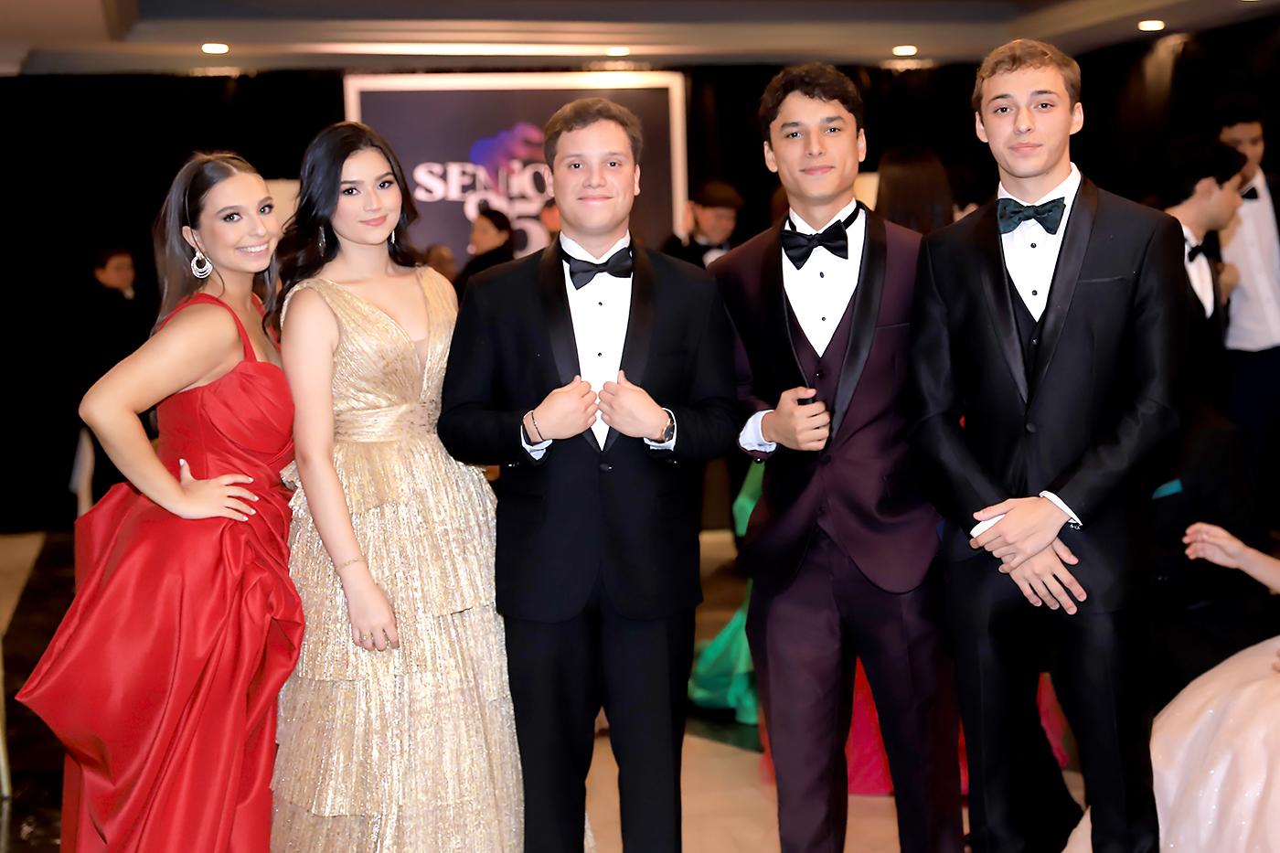 Fiesta de la prom 2025 de DelCampo School