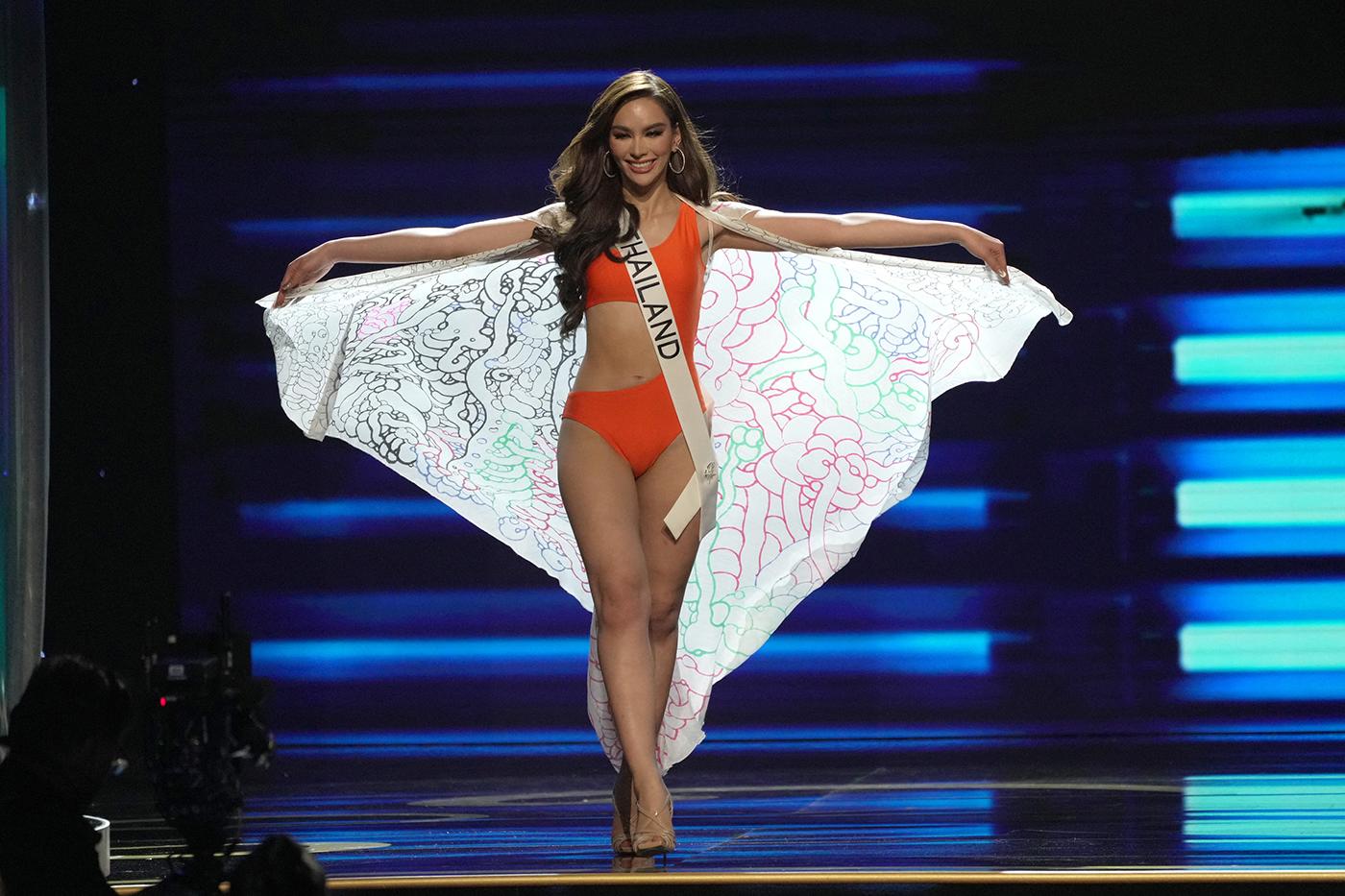  Miss Tailandia, Anna Sueangam-Iam