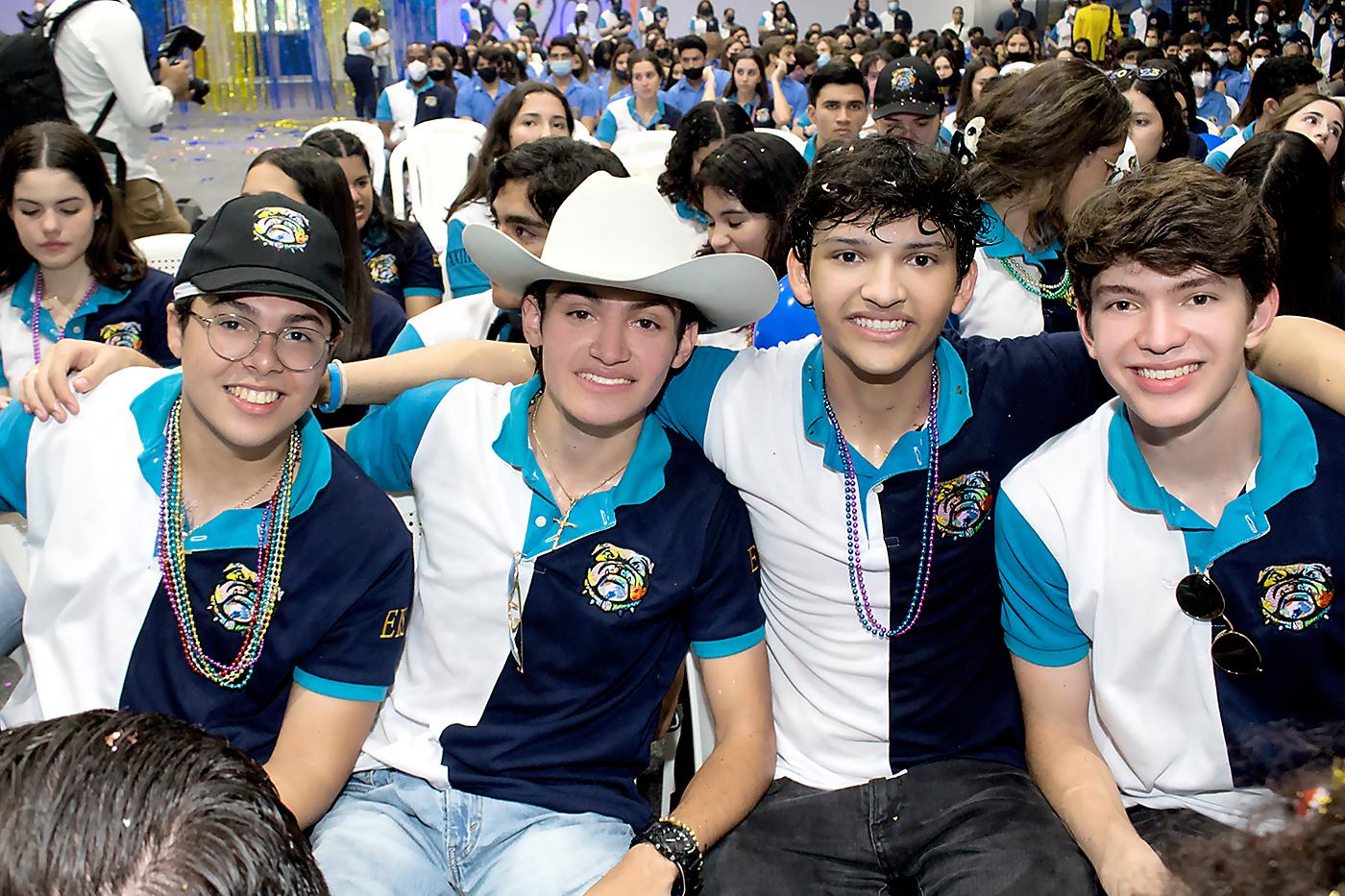 Emilio Kattan, Sebastián Jaar, Daniel Rodríguez y Christian Nehring.
