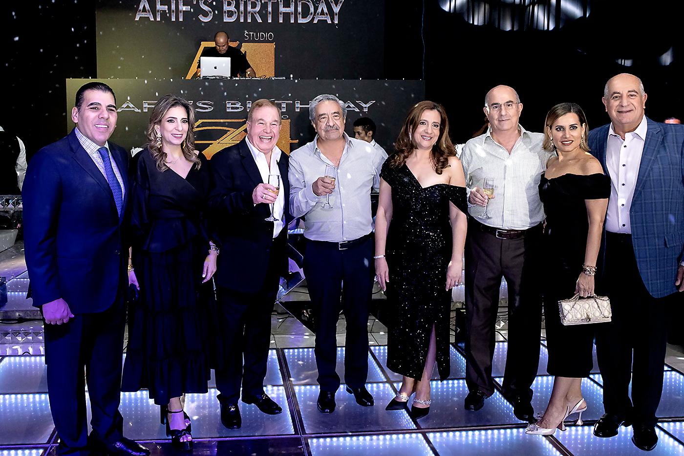 Mario y Leyla Faraj, Afif Diek, Rafael Flores, Jackie Diek con George, Ericka y Taufic Andonie