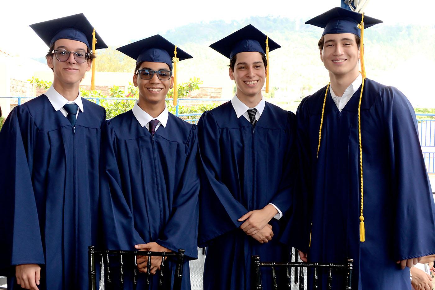 Manuel Álvarez, Eduardo Minier, Juan Ramón Fúnez y Adrián Reyes.
