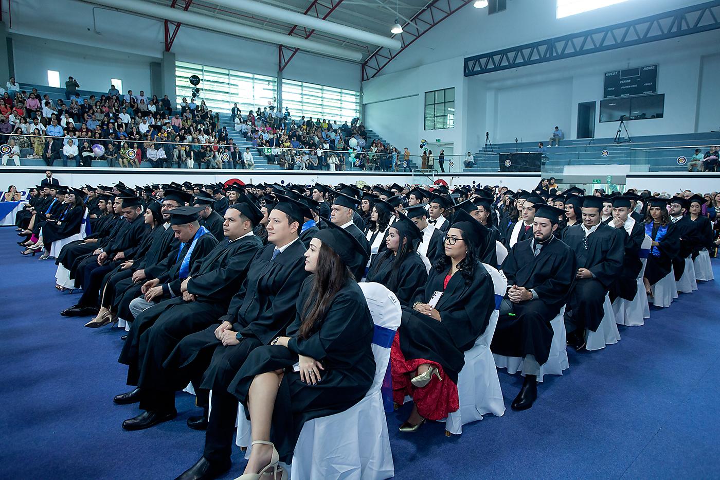 Graduaciones UNITEC 2024 en San Pedro Sula
