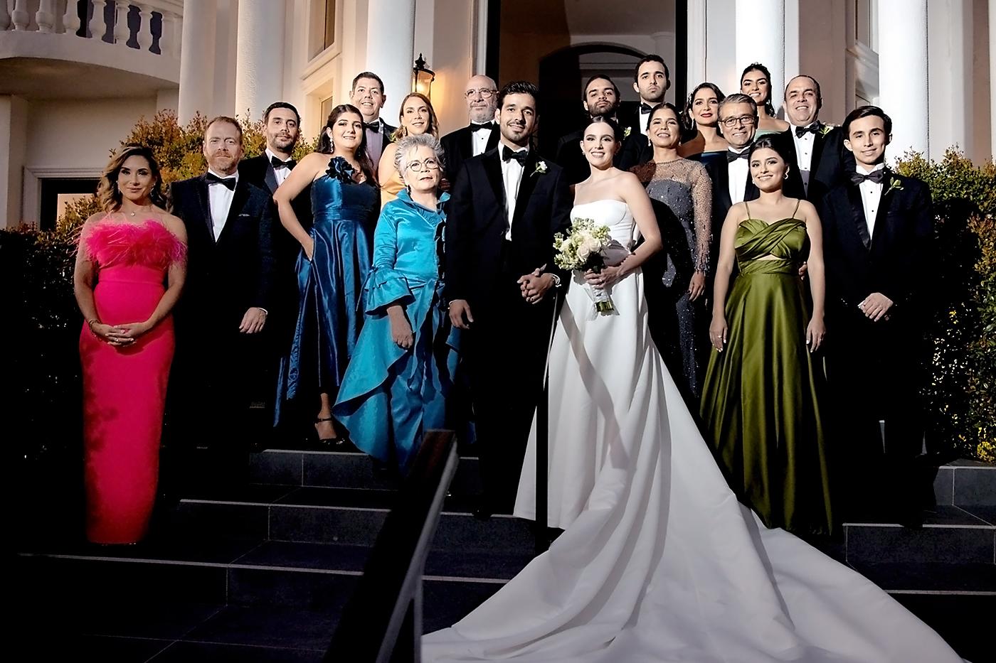 Elynora y Marcelo Pedemonte, Eduardo y Beatriz Pedemonte, Julio y Mónica Gutiérrez, Marcelo y Aida Pedemonte, Juan Carlos y Andrea, Diego, Fernando y Elena Lama, Julissa y Juan Carlos Pineda, Fernando y Mónica Lama, Sofia y Rafael Pineda